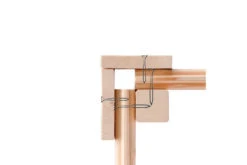 KARIBU Gartenhaus Theres 3, Naturbelassen, Fichtenholz 28mm, 270 X 244 X 242 Cm, Satteldach, Massivholzdach 17 KARIBU Gartenhaus Theres 3, Naturbelassen, Fichtenholz 28mm, 270 X 244 X 242 Cm, Satteldach, Massivholzdach -Oase Gartenmöbel 30470 1 09.jpg